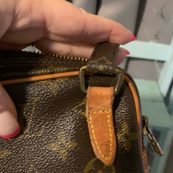 Louis Vuitton vintage Monogram Pochette Marly Bandouliere - Picture 14 of 16